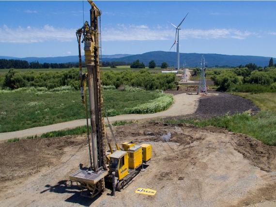 Trabajo de mejora del terreno con columnas de grava en el parque eólico de Renaico, Chile